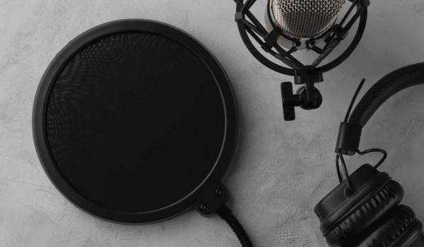 پاپ فیلتر چیست و چه کاربردی در کیفیت صدا دارد؟